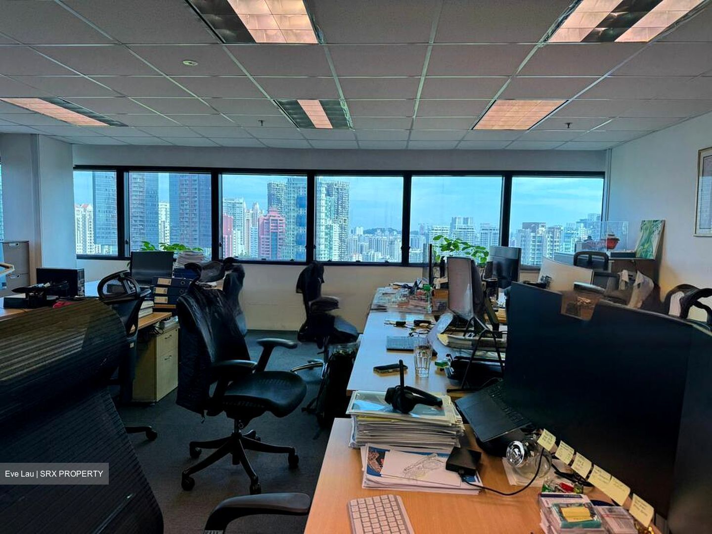 Ngee Ann City (D9), Office #485529411